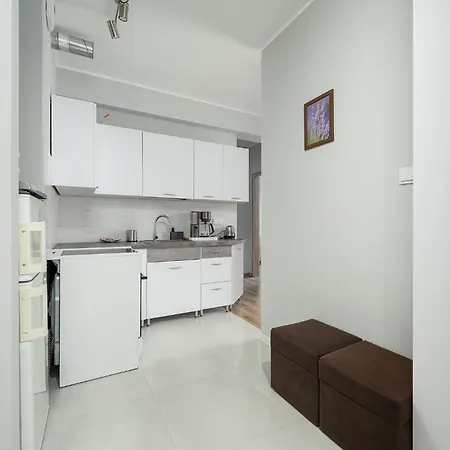 Rentplanet - Szeligowska *