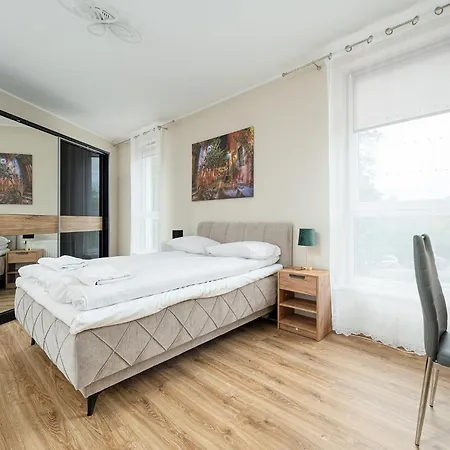Rentplanet - Szeligowska Apartamento Varsóvia